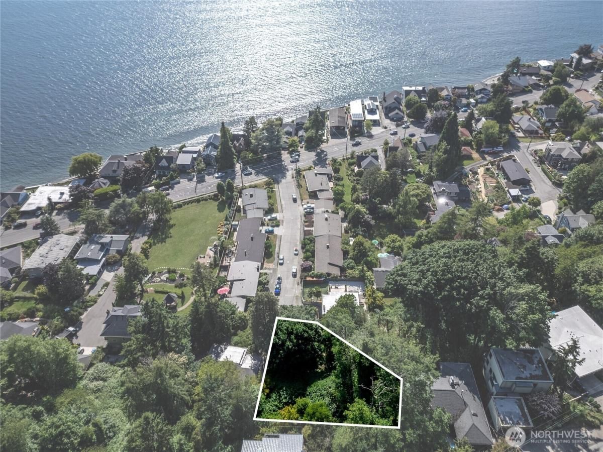 MLS #NWM2387841 image #0