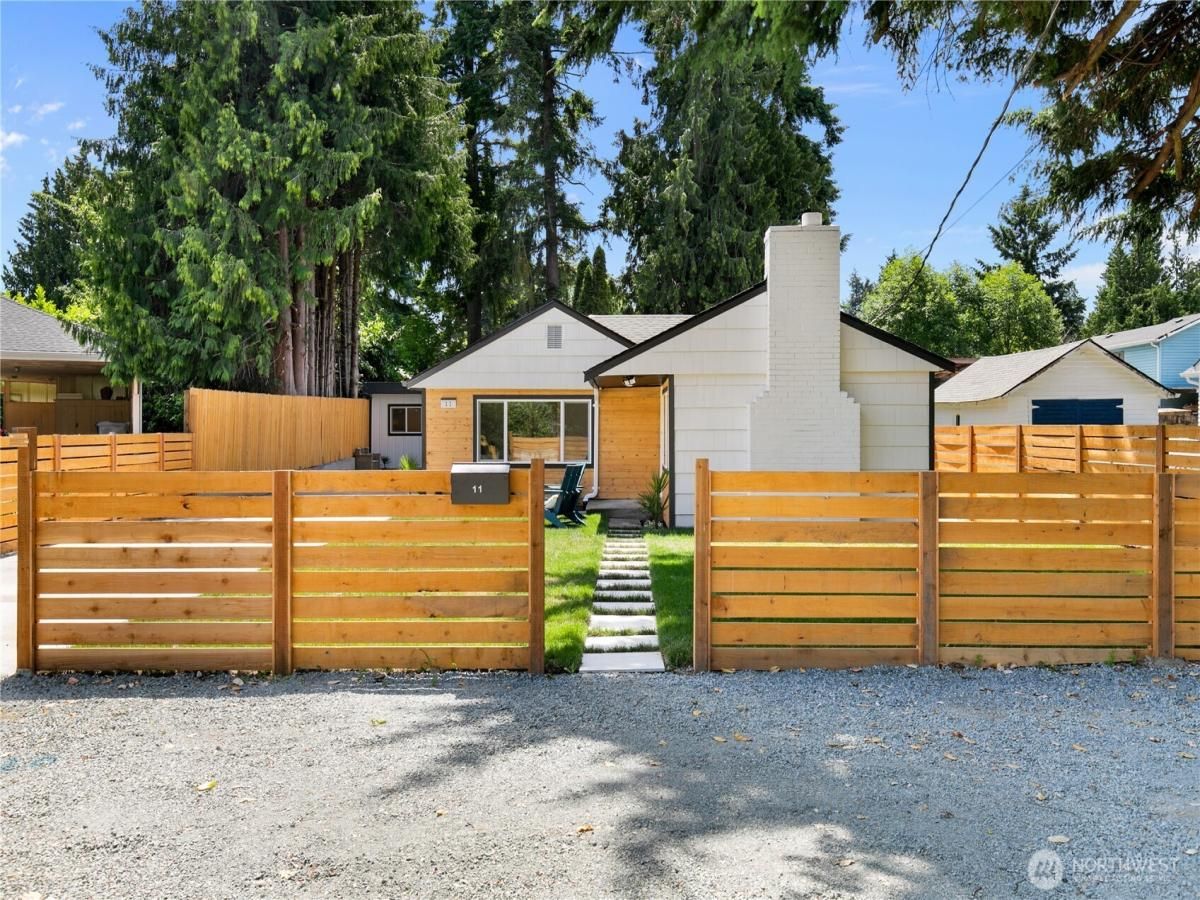 MLS #NWM2388110 image #0