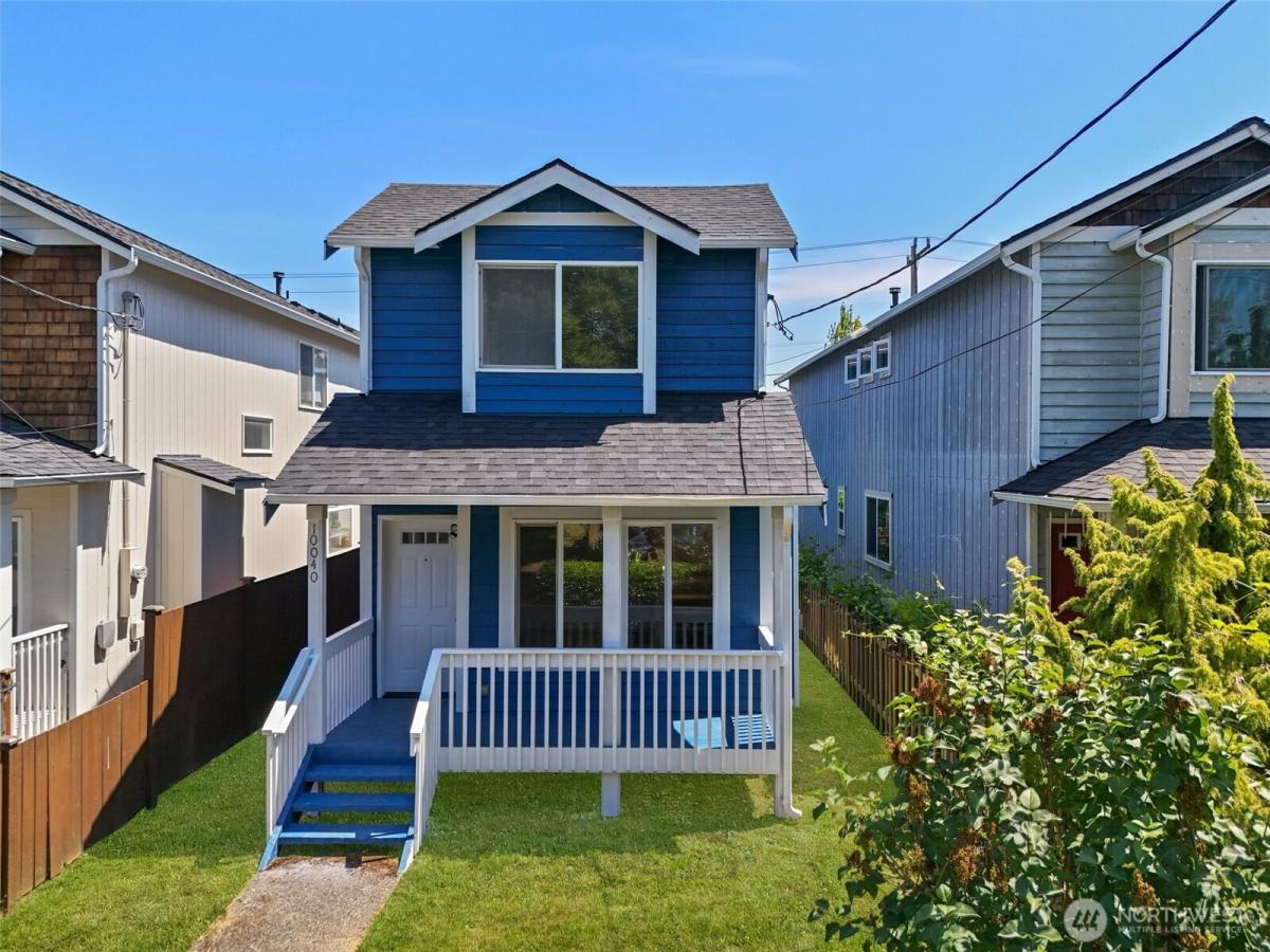 MLS #NWM2388940 image #0