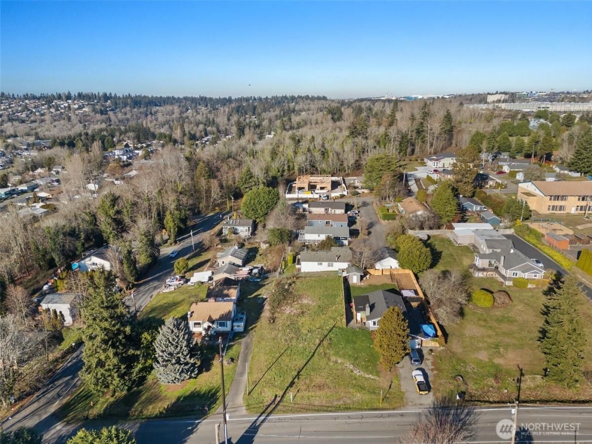 MLS #NWM2389037 image #0