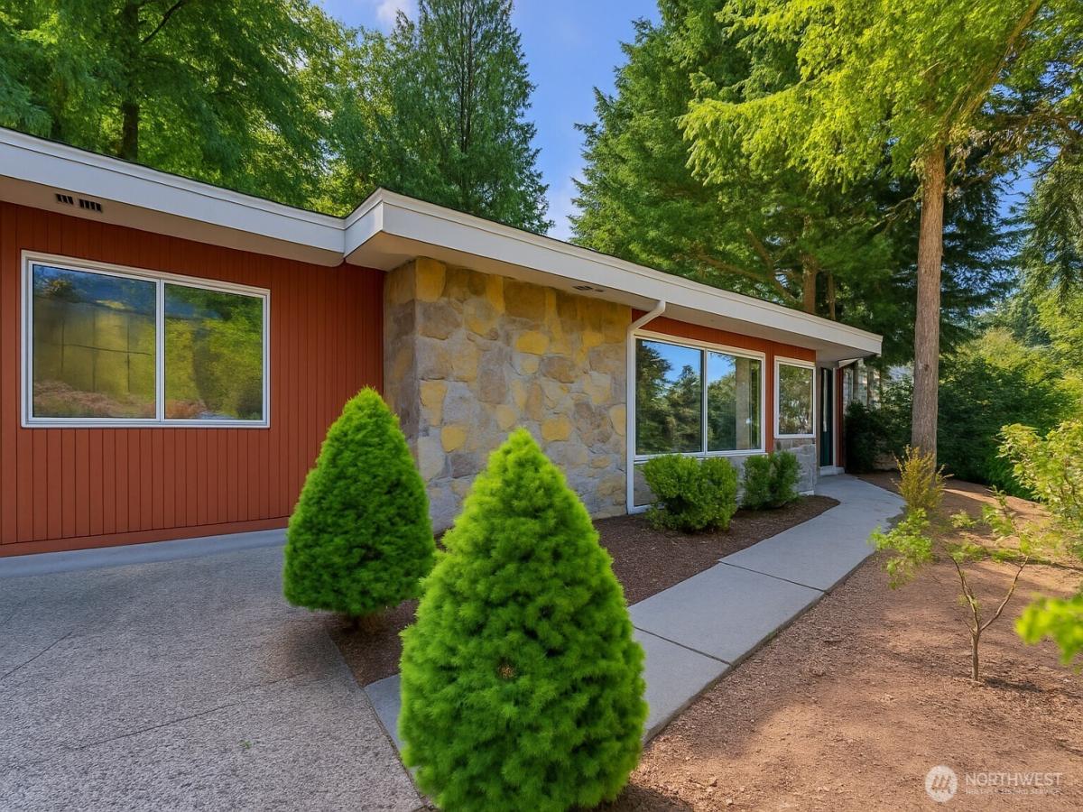 MLS #NWM2389271 image #0