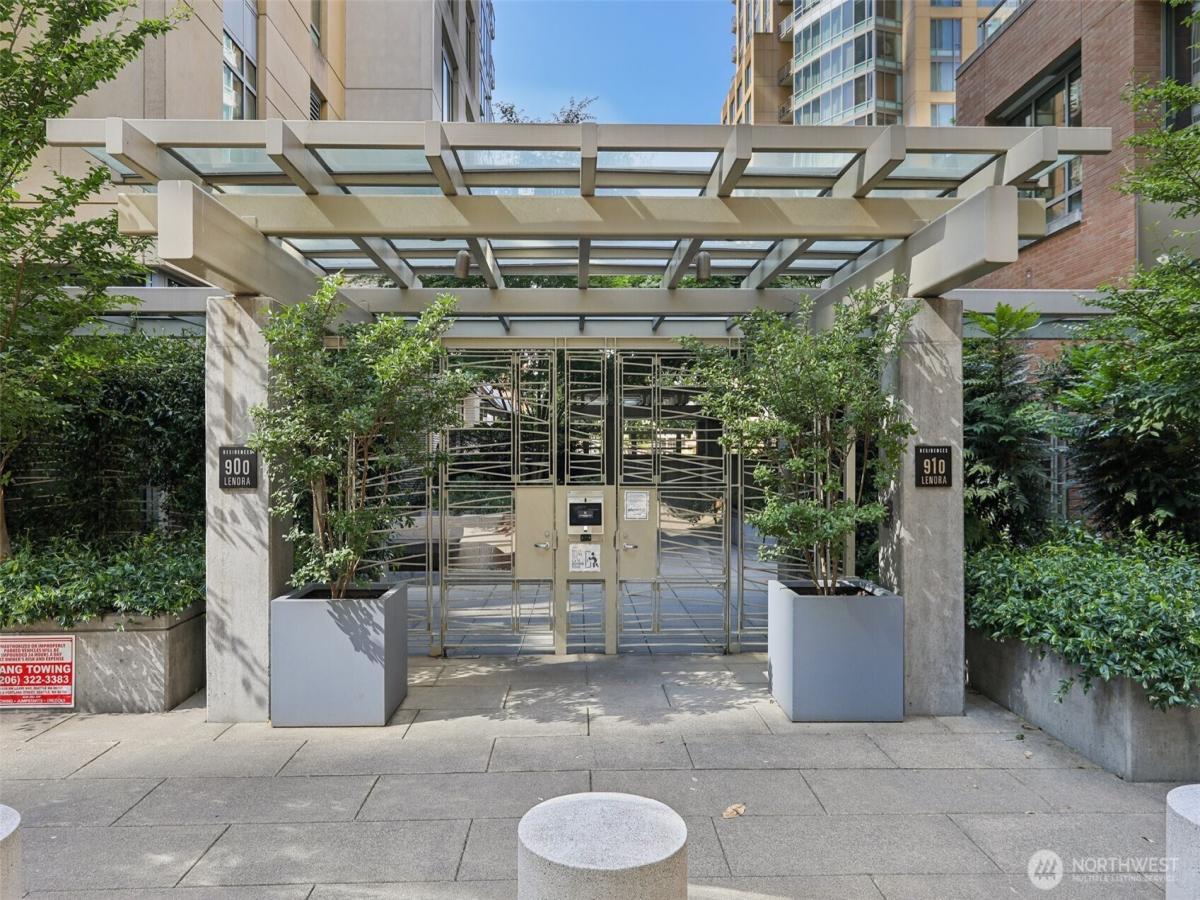 MLS #NWM2389287 image #0