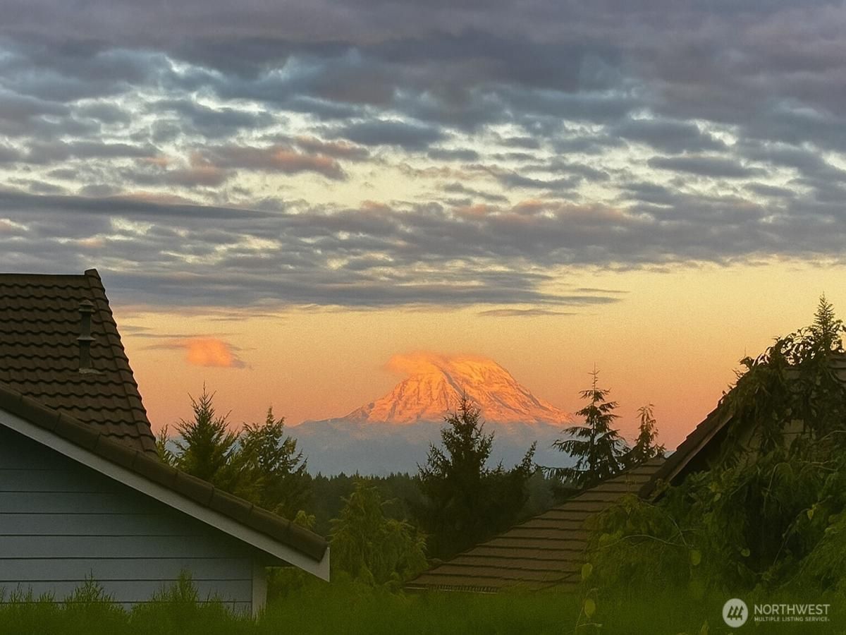 MLS #NWM2389599 image #0