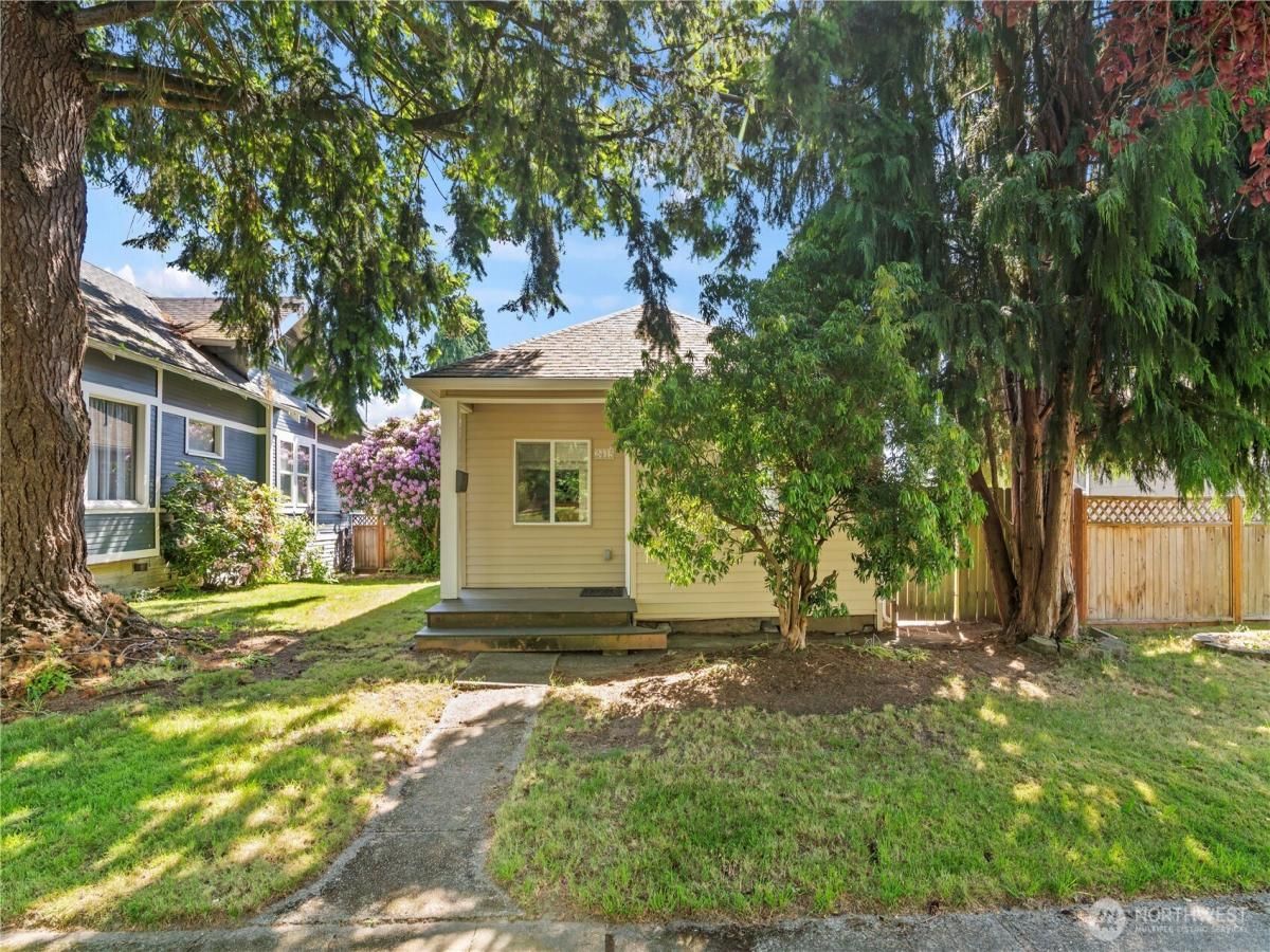 MLS #NWM2389666 image #0