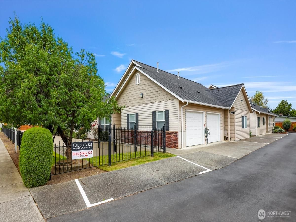 MLS #NWM2389872 image #0