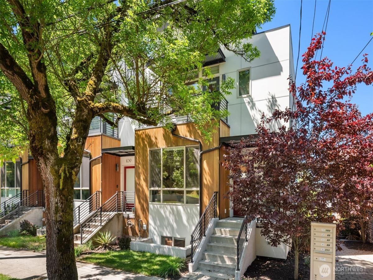 MLS #NWM2390364 image #0