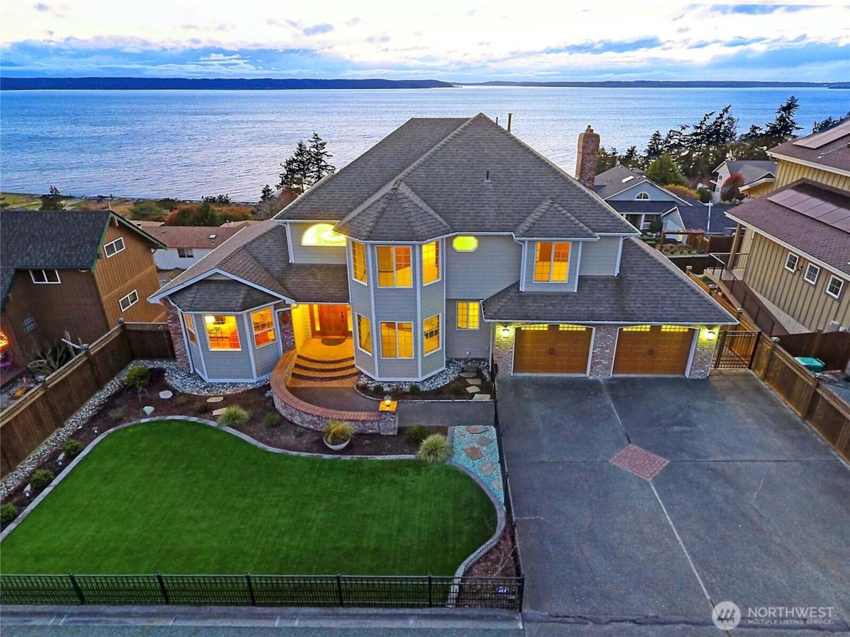 MLS #NWM2390544 image #0