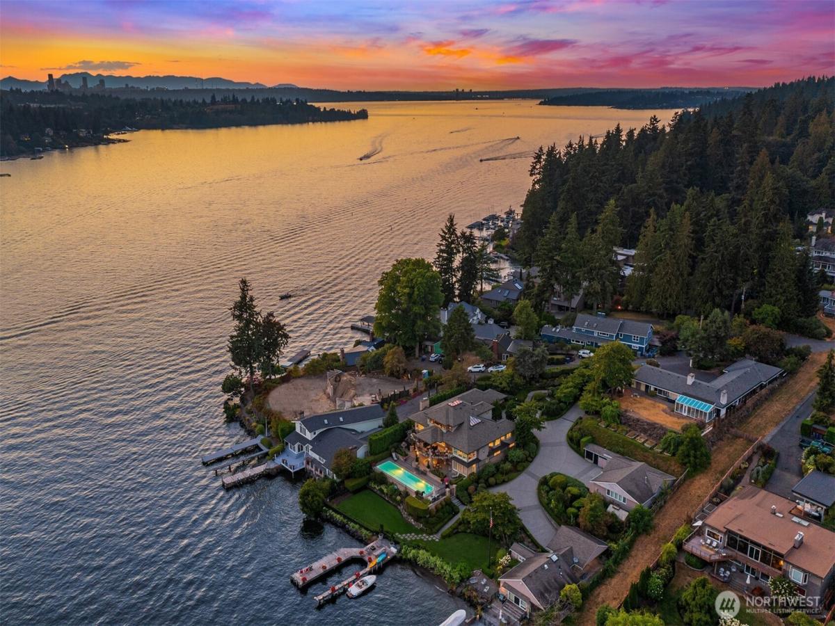 MLS #NWM2390796 image #0