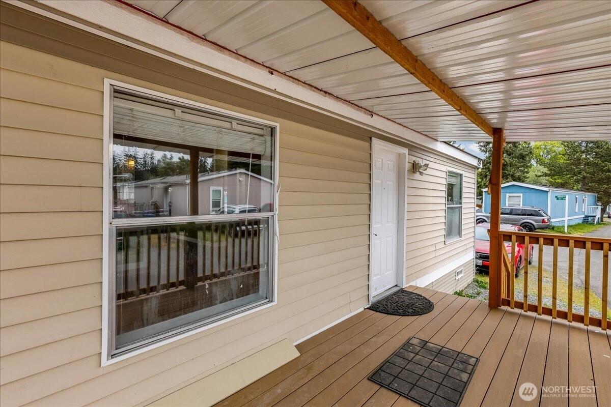 MLS #NWM2390906 image #0