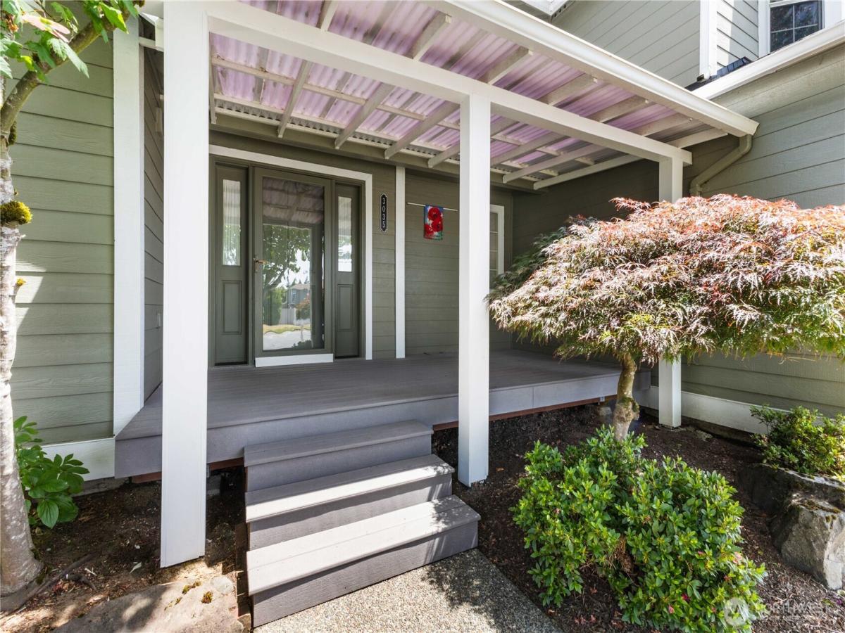 MLS #NWM2391358 image #0