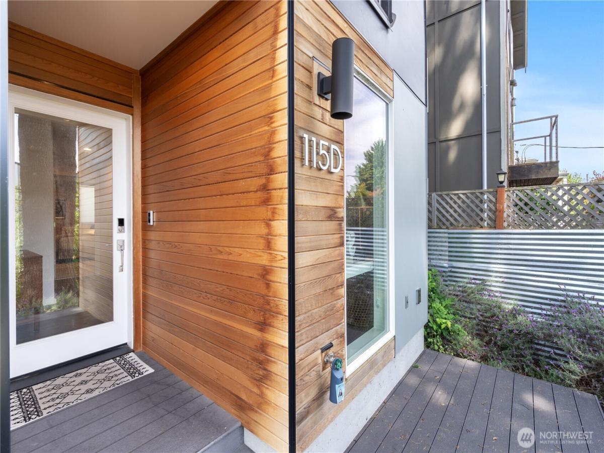 MLS #NWM2391964 image #0