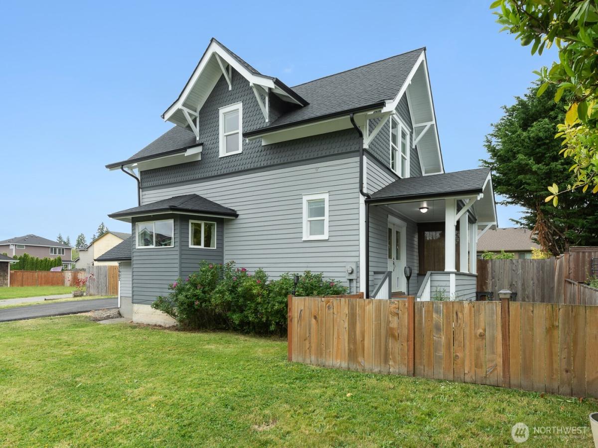 MLS #NWM2392053 image #0