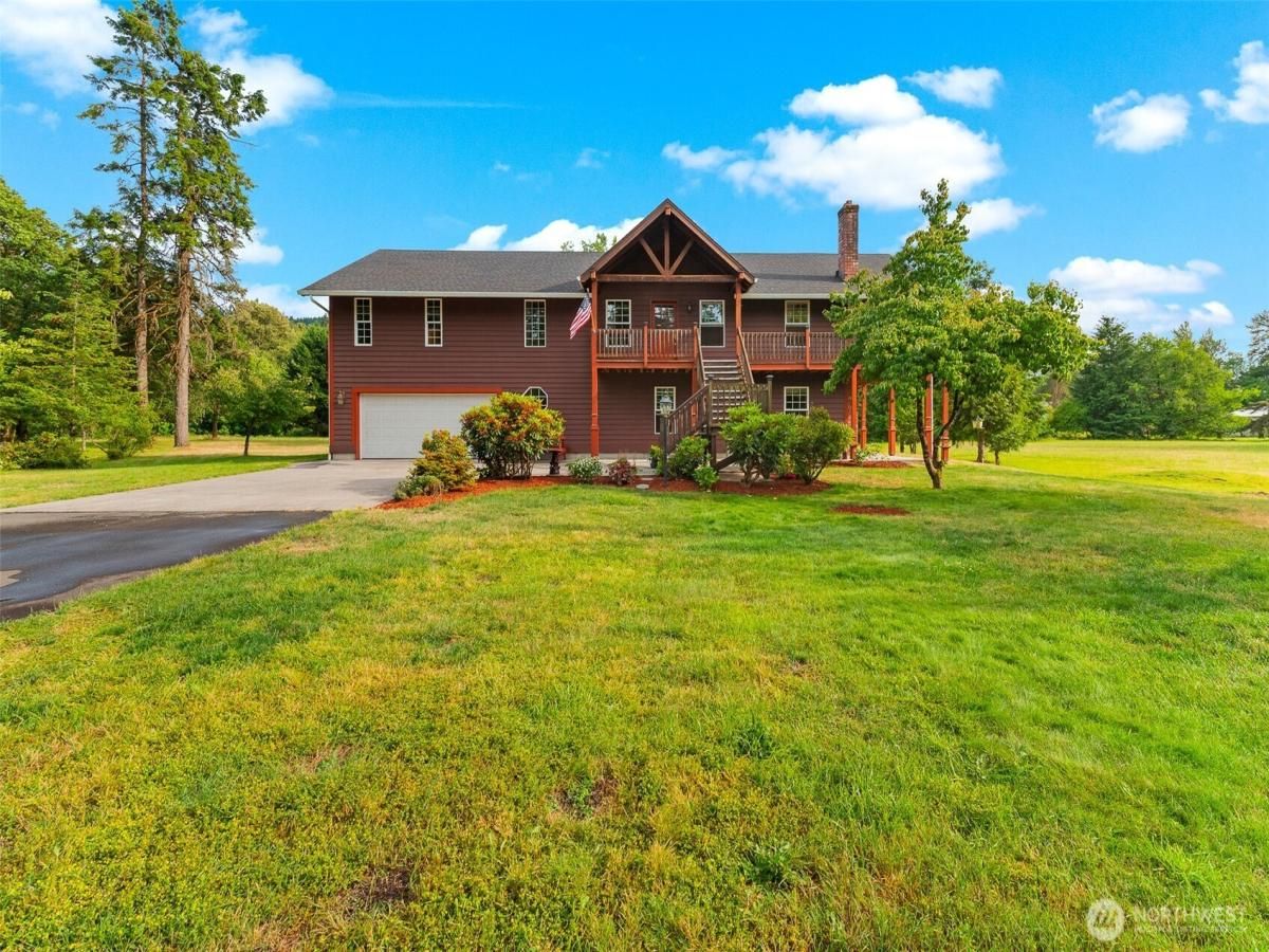 MLS #NWM2392475 image #0