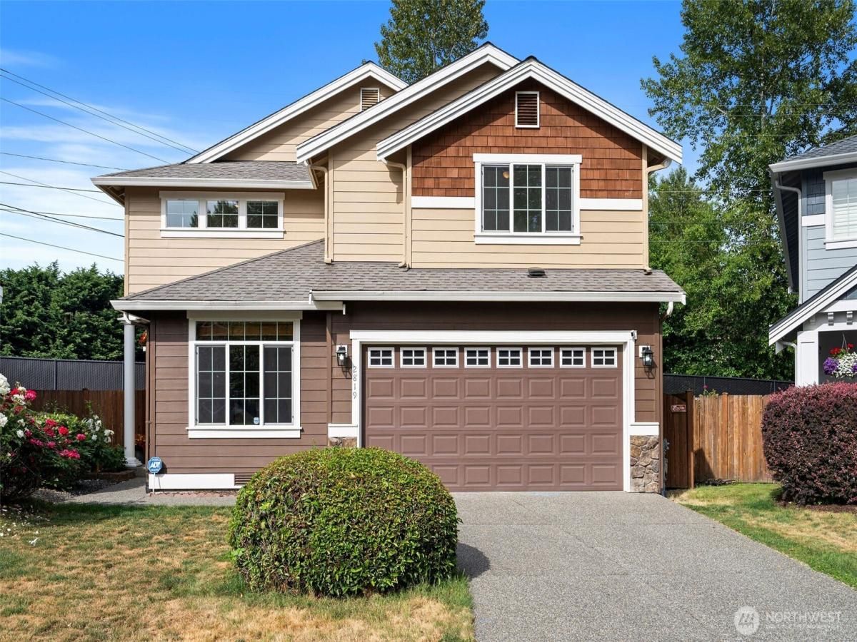 MLS #NWM2392695 image #0