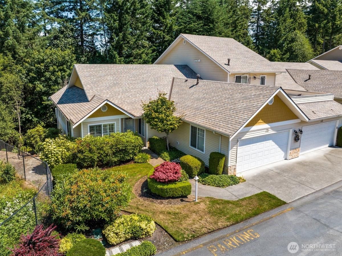 MLS #NWM2392852 image #0