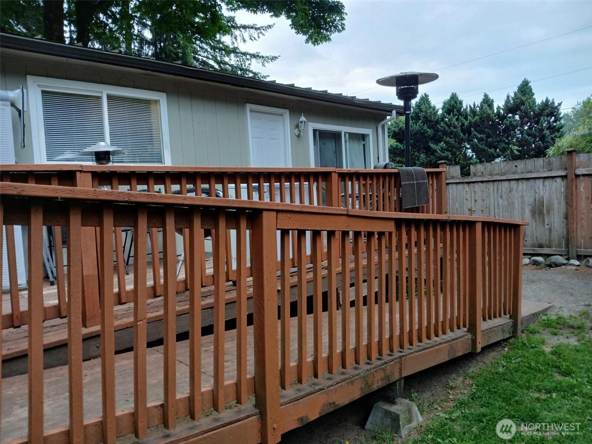 MLS #NWM2392905 image #0