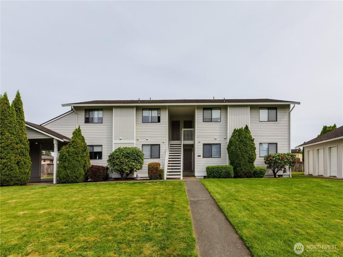 MLS #NWM2393034 image #0