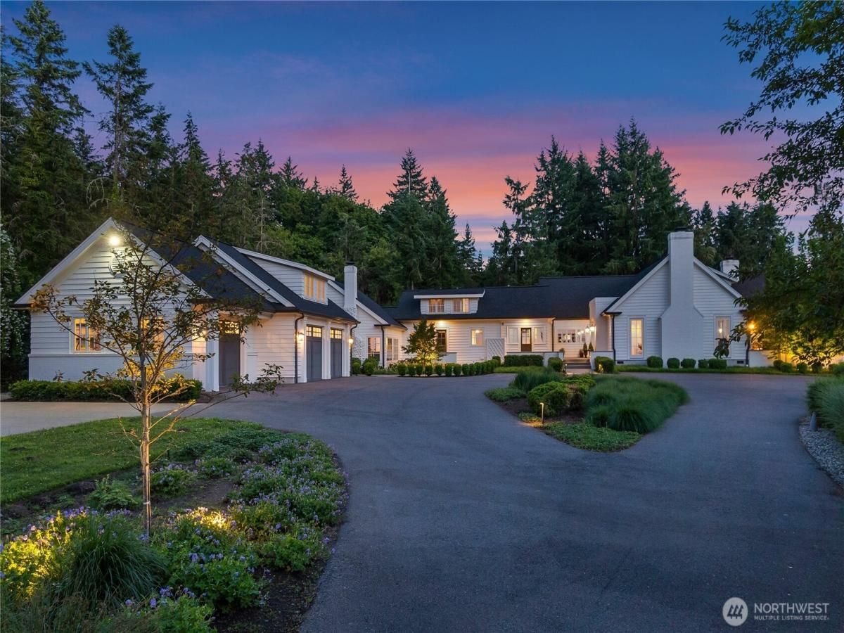 MLS #NWM2393041 image #0