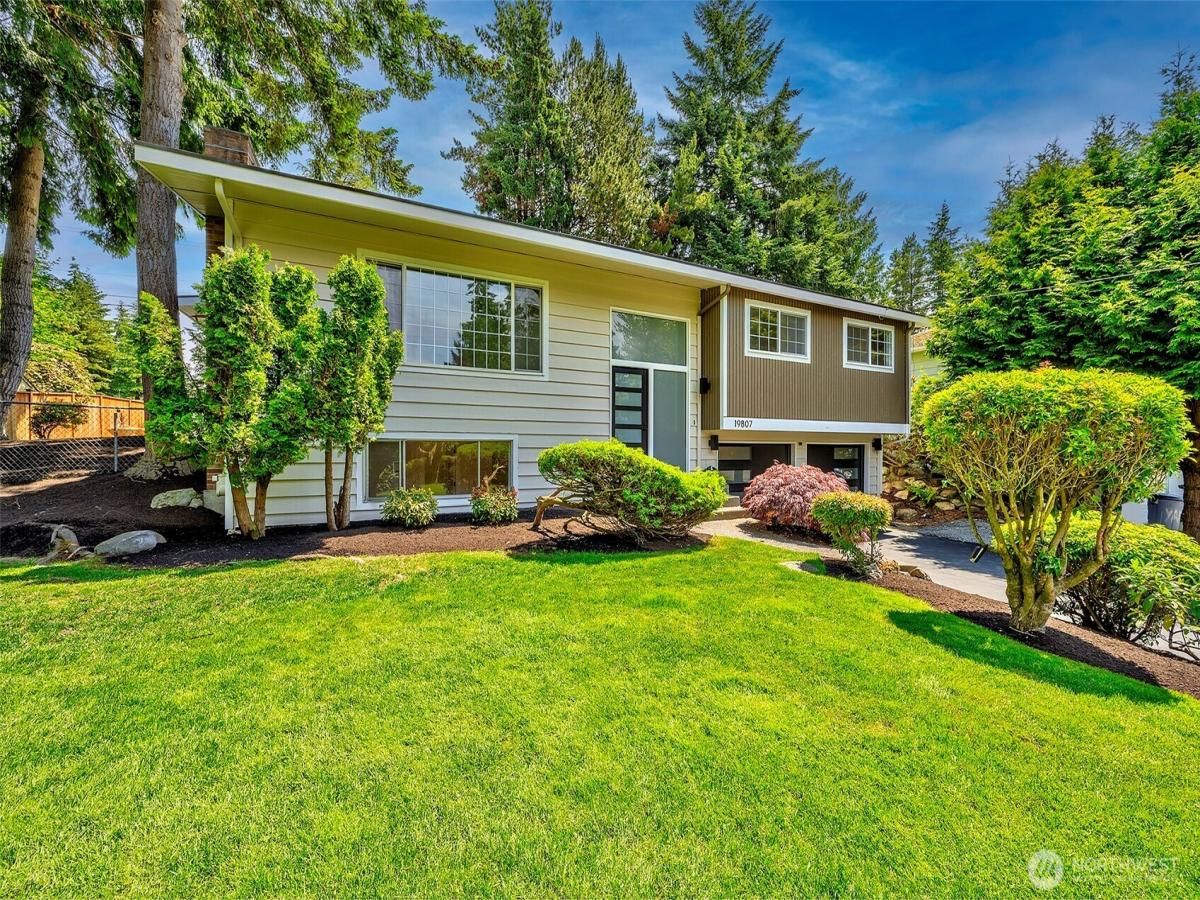 MLS #NWM2393443 image #0