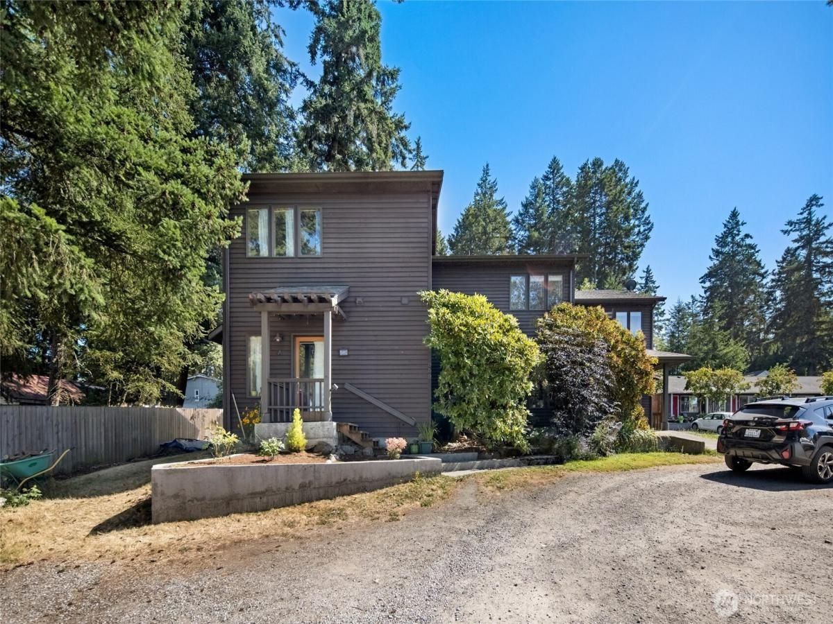 MLS #NWM2393466 image #0