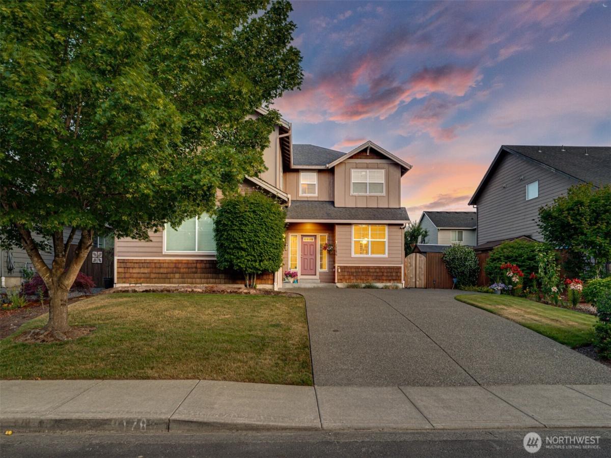 MLS #NWM2393574 image #0