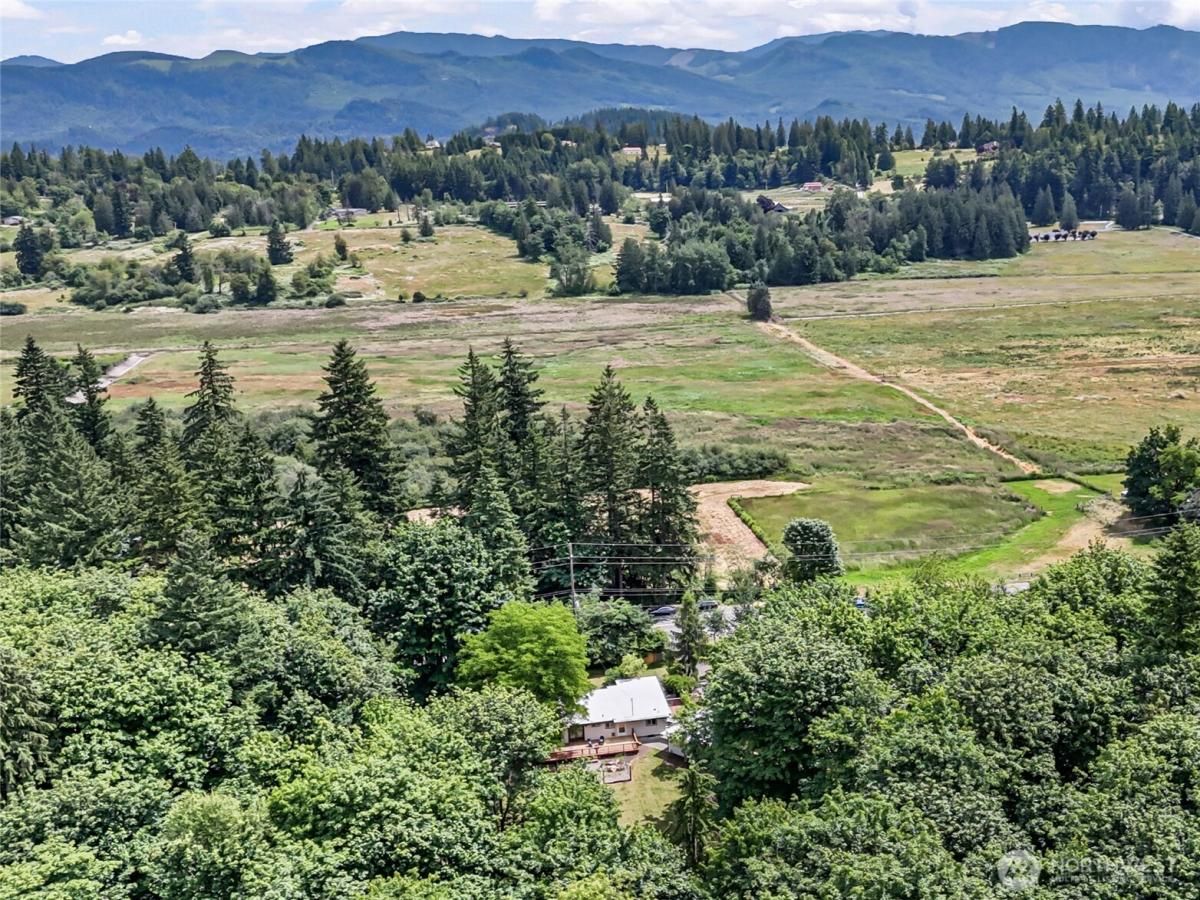 MLS #NWM2393636 image #0