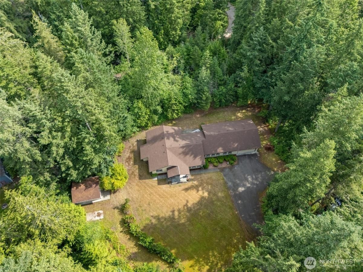 MLS #NWM2393956 image #0