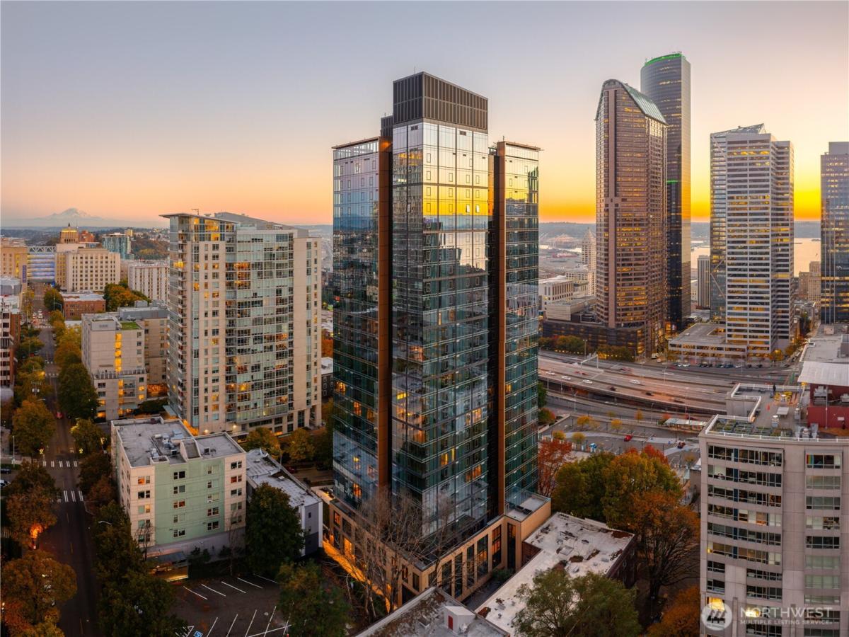 MLS #NWM2394314 image #0