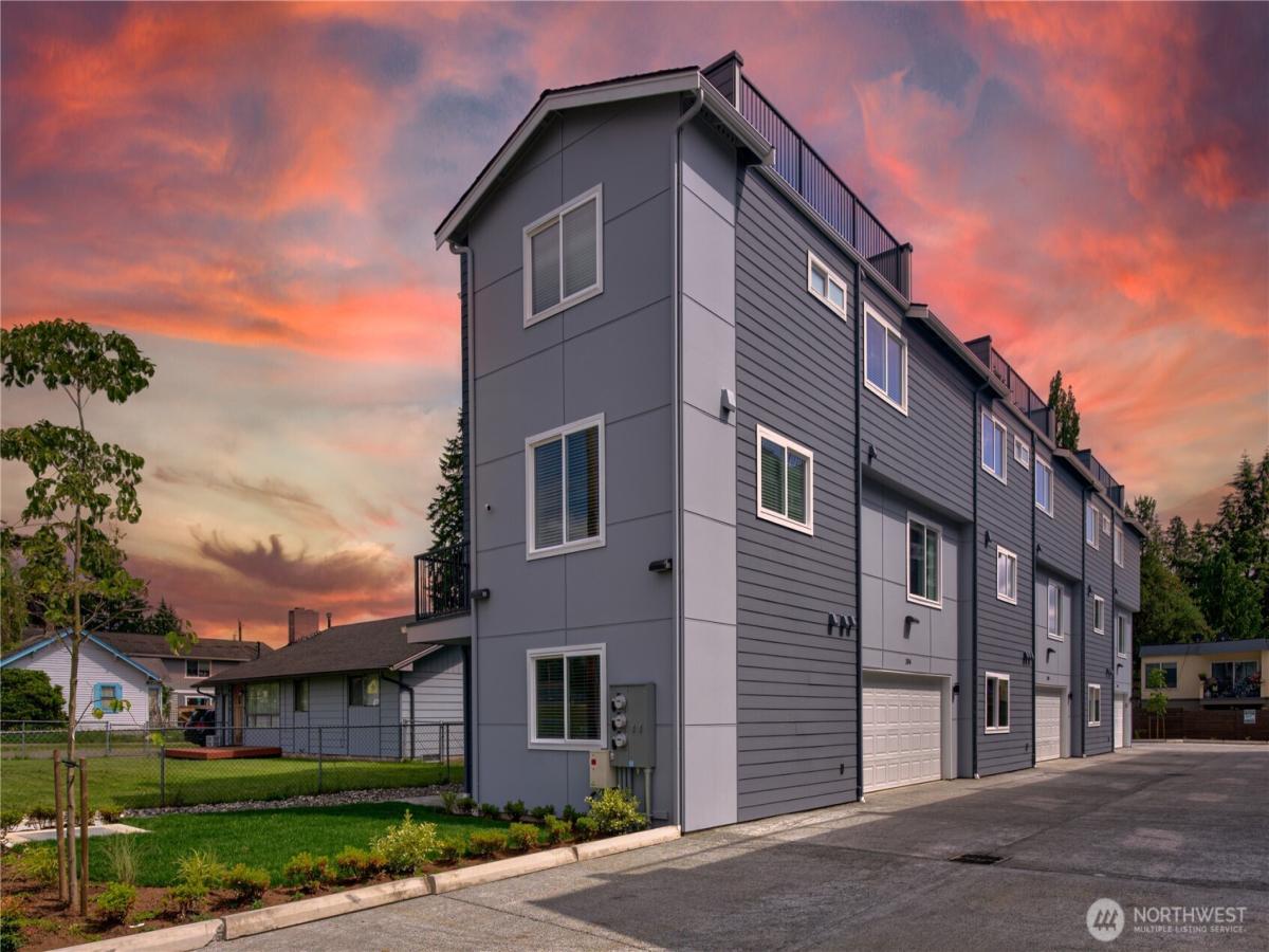 MLS #NWM2394393 image #0