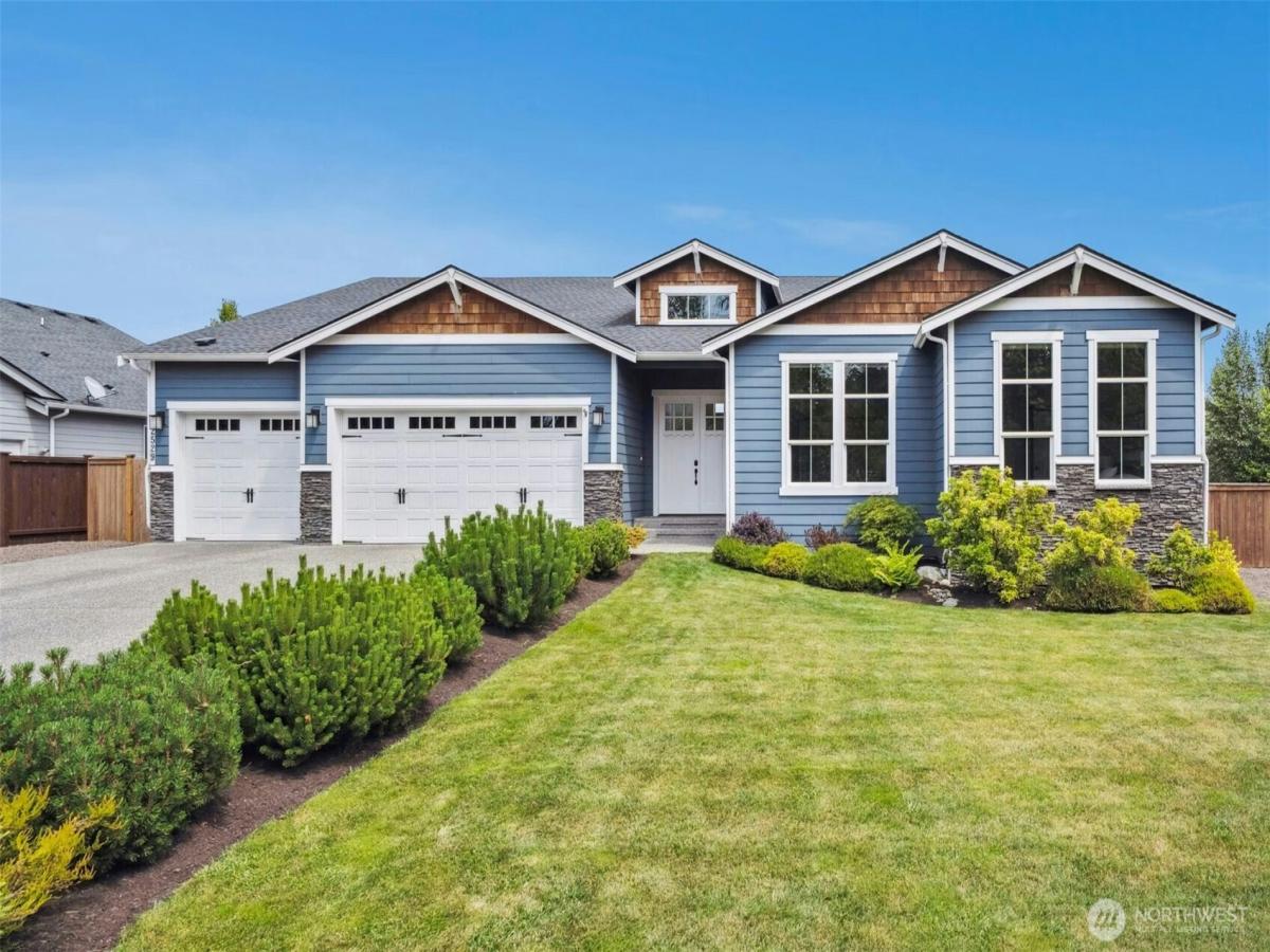 MLS #NWM2394667 image #0