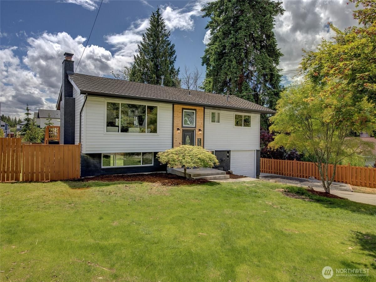 MLS #NWM2395059 image #0