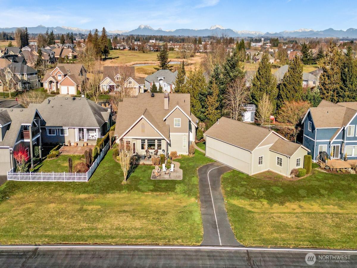 MLS #NWM2395129 image #0
