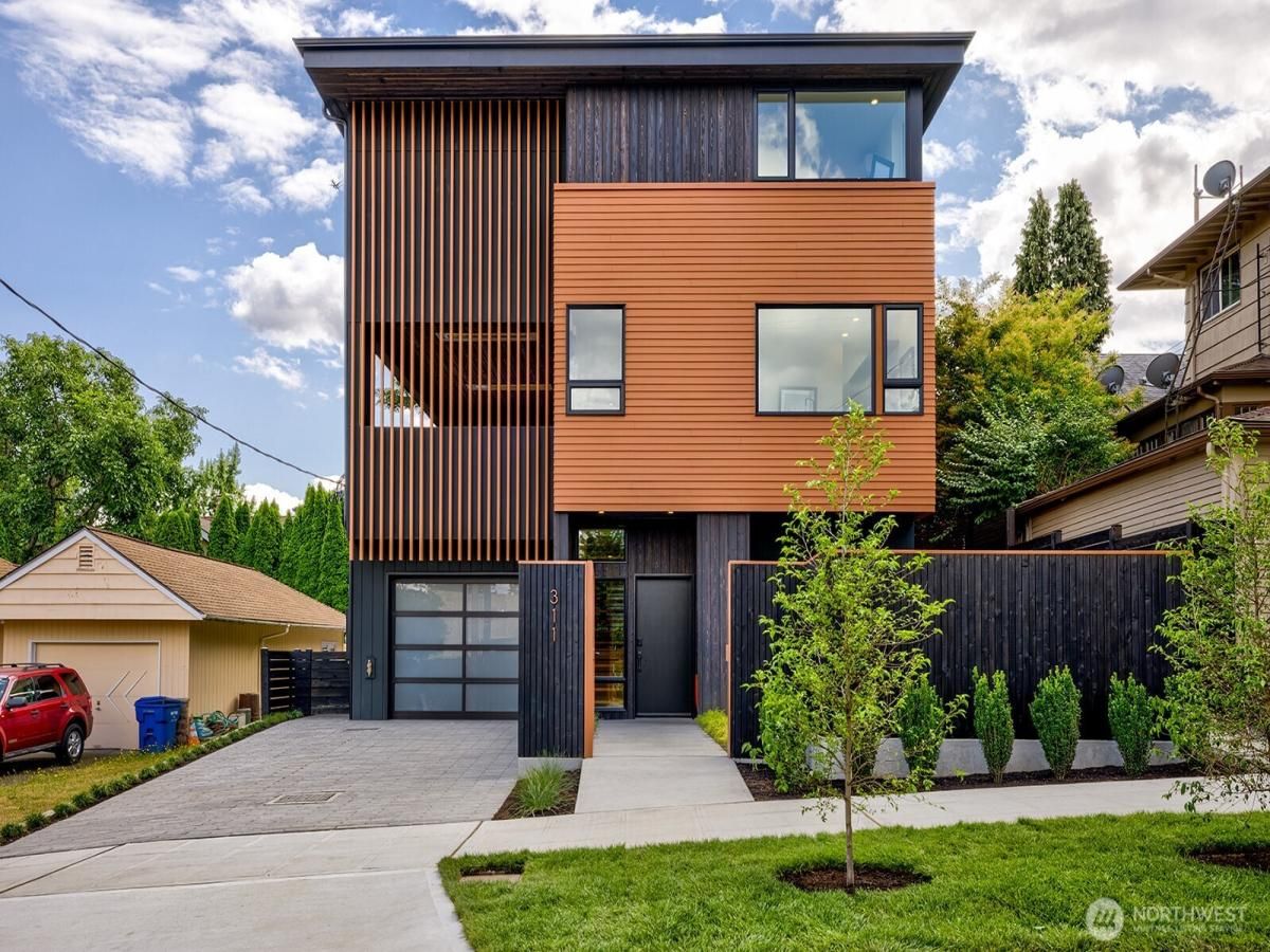 MLS #NWM2395236 image #0