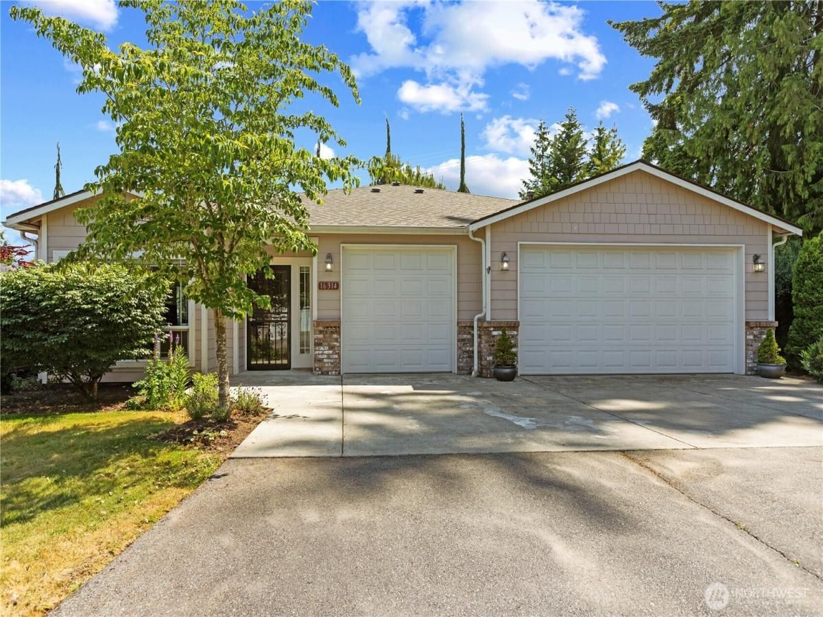 MLS #NWM2395749 image #0