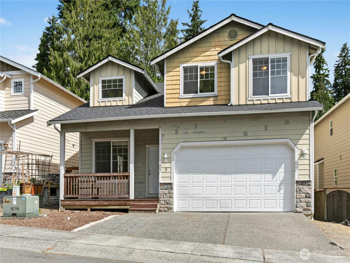 MLS #NWM2395891 image #0