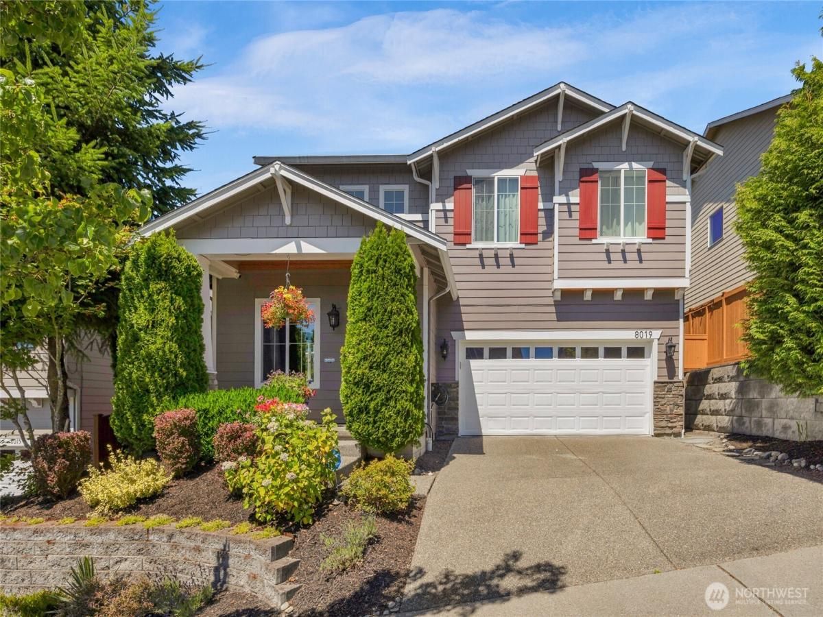 MLS #NWM2396151 image #0