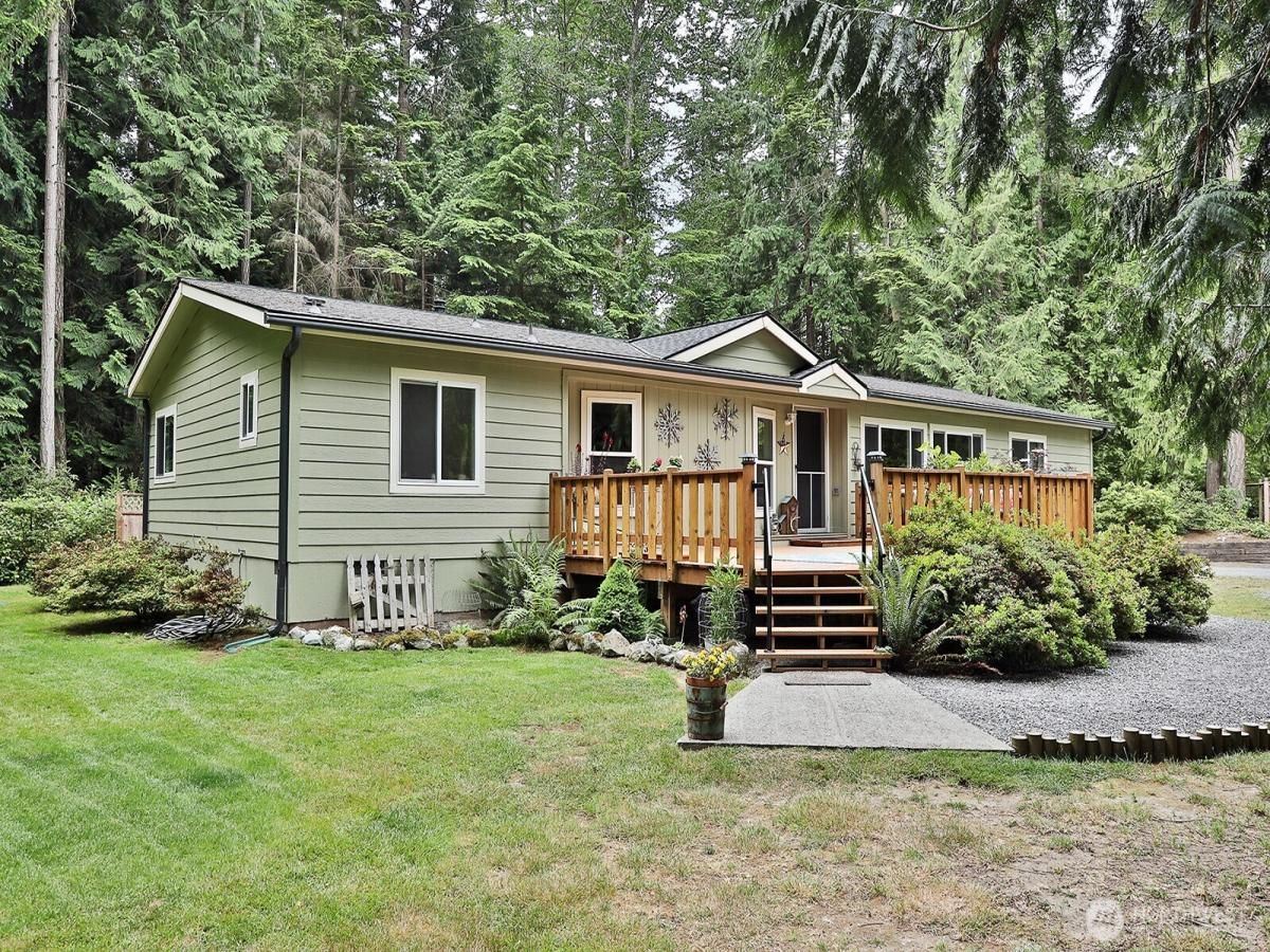 MLS #NWM2396303 image #0