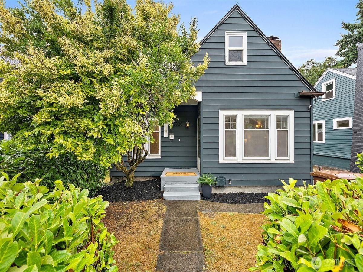 MLS #NWM2396636 image #0