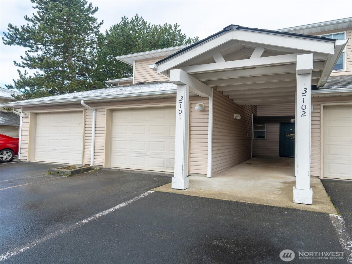 MLS #NWM2396686 image #0