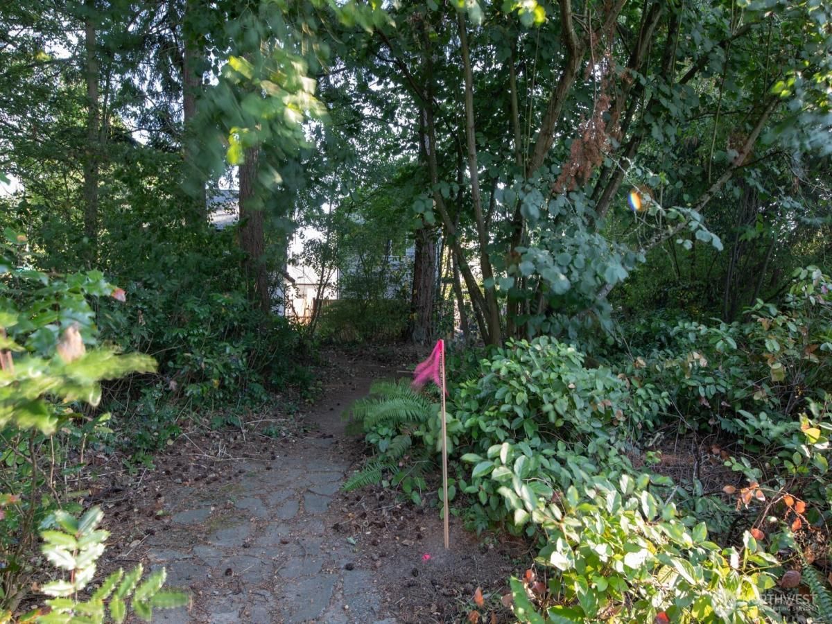 MLS #NWM2396705 image #0