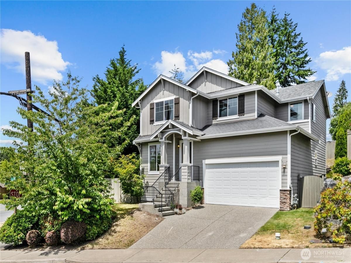 MLS #NWM2396839 image #0
