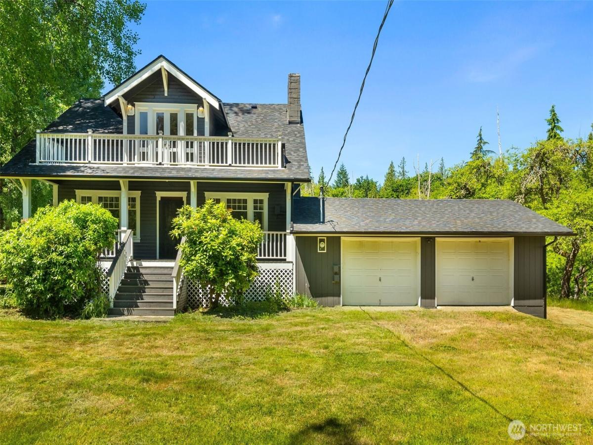 MLS #NWM2396843 image #0