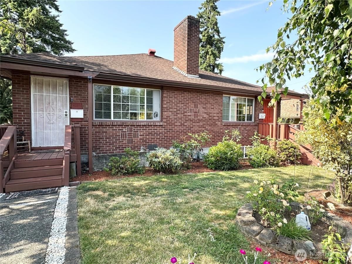 MLS #NWM2396860 image #0