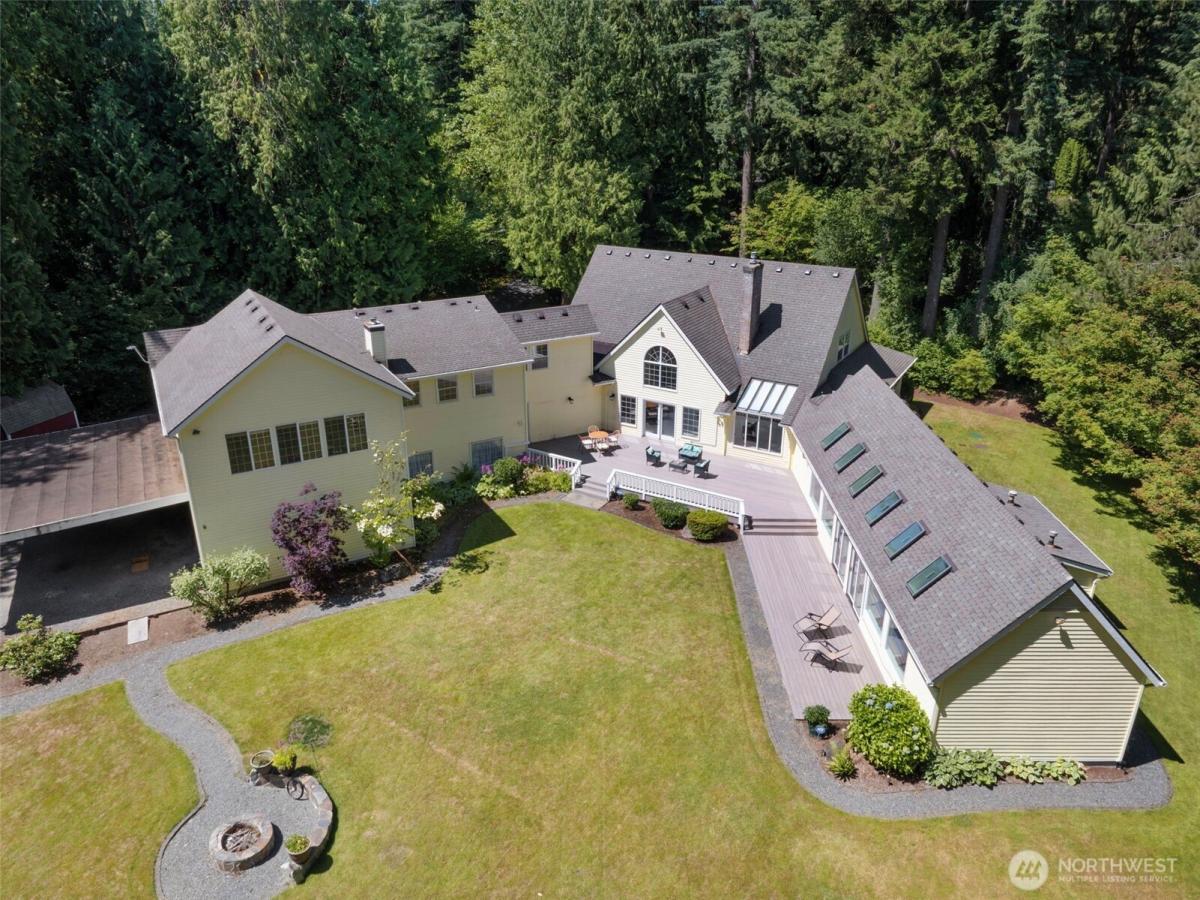 MLS #NWM2396875 image #0