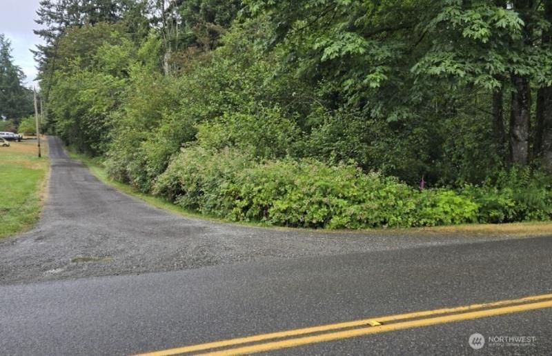 MLS #NWM2396962 image #0