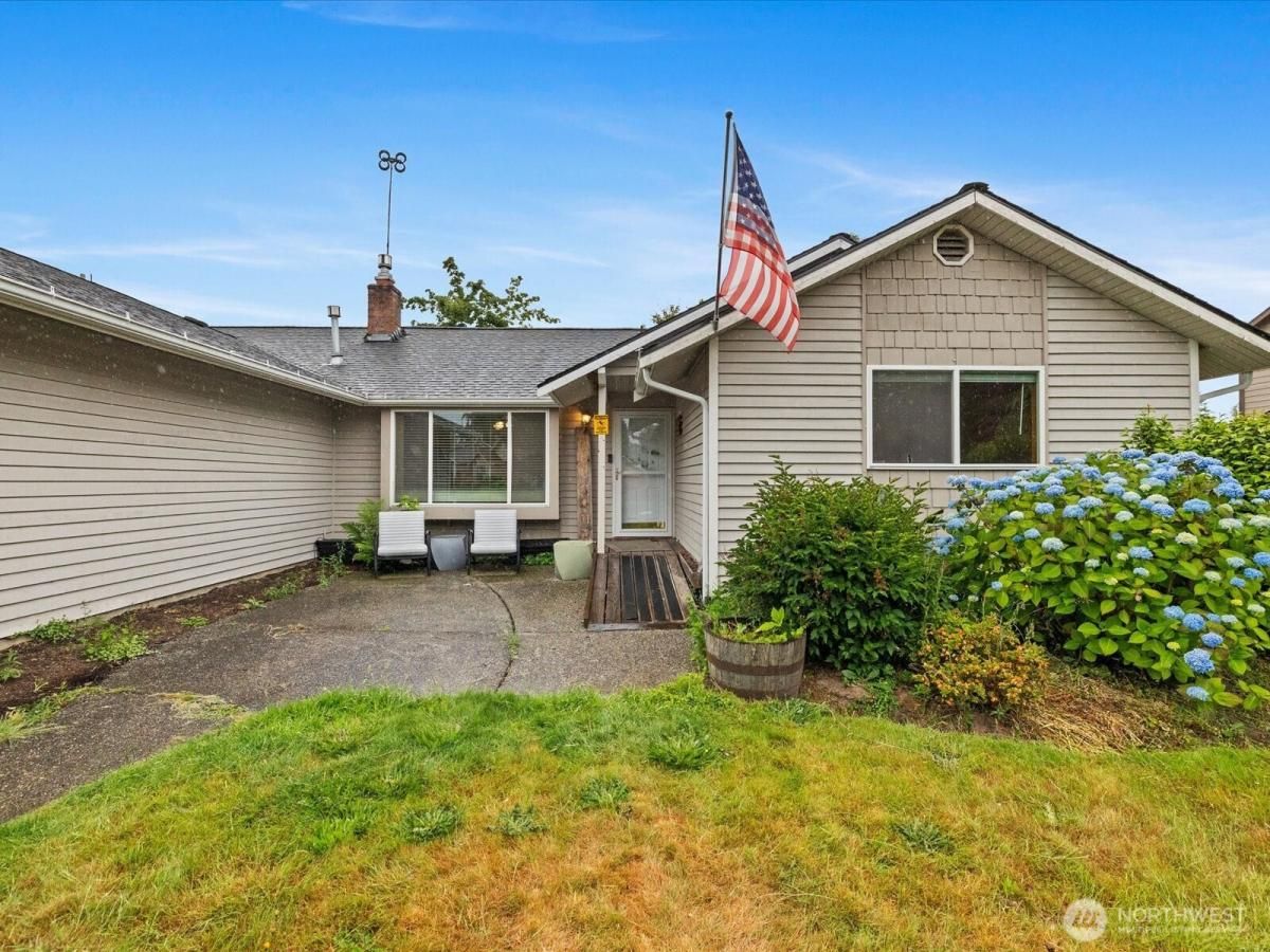 MLS #NWM2397134 image #0