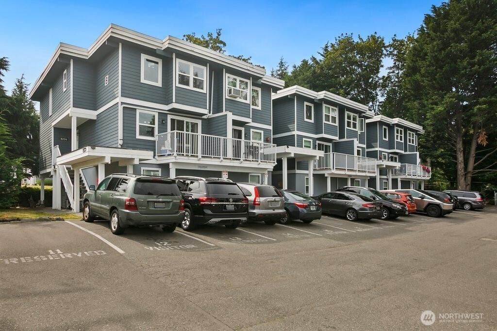 MLS #NWM2397369 image #0