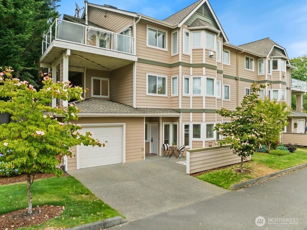 MLS #NWM2397435 image #0