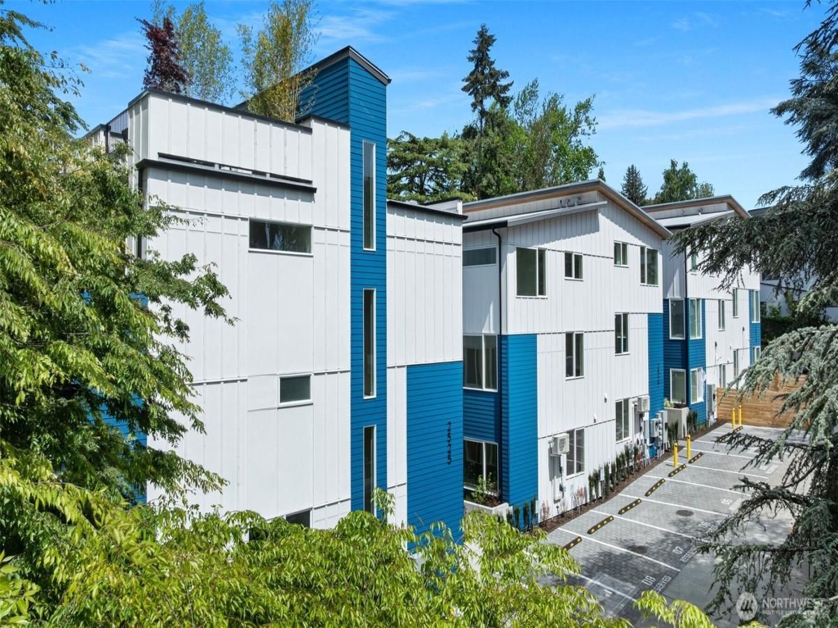 MLS #NWM2397527 image #0