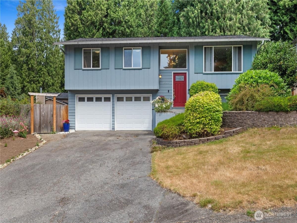 MLS #NWM2397627 image #0